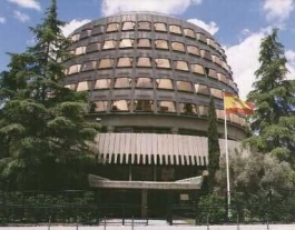 Façana del Tribunal Constitucional