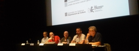 Taula de debat durant la Jornada de Cofinançaments culturals. Font: Suport Associatiu Font: 