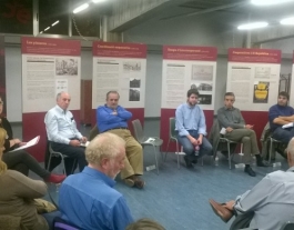 Representats de cooperatives locals en unes jornades organitzades per l'Ajuntament de Terrassa l'any 2015. Font: malarassa.cat Font: 