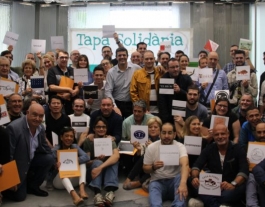 Foto de grup a l'acte de presentació de la iniciativa Font: Casal dels Infants