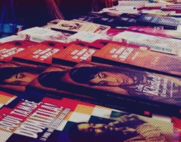 Estand amb llibres a la Fira del Llibre Feminista de Sabadell Font: Fira del Llibre Feminista de Sabadell