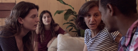 L'ambient familiar dona seguretat a les persones que s'han vist obligades a refugiar-se Font: Migra Studium
