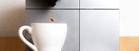 'Un cafè per emprendre' té com a objectiu crear llocs de treball digne. Font: Pixabay