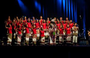 Malagasy Gospel en concert a Catalunya l'estiu del 2011. Font: Agua de  
Coco