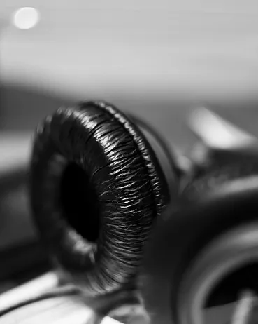 Auriculars. Discapacitat auditiva_mermadon 1967_Flickr Auriculars. Discapacitat auditiva_mermadon 1967_Flickr