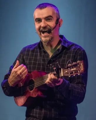 Ricard Gonzalez (Rikki)