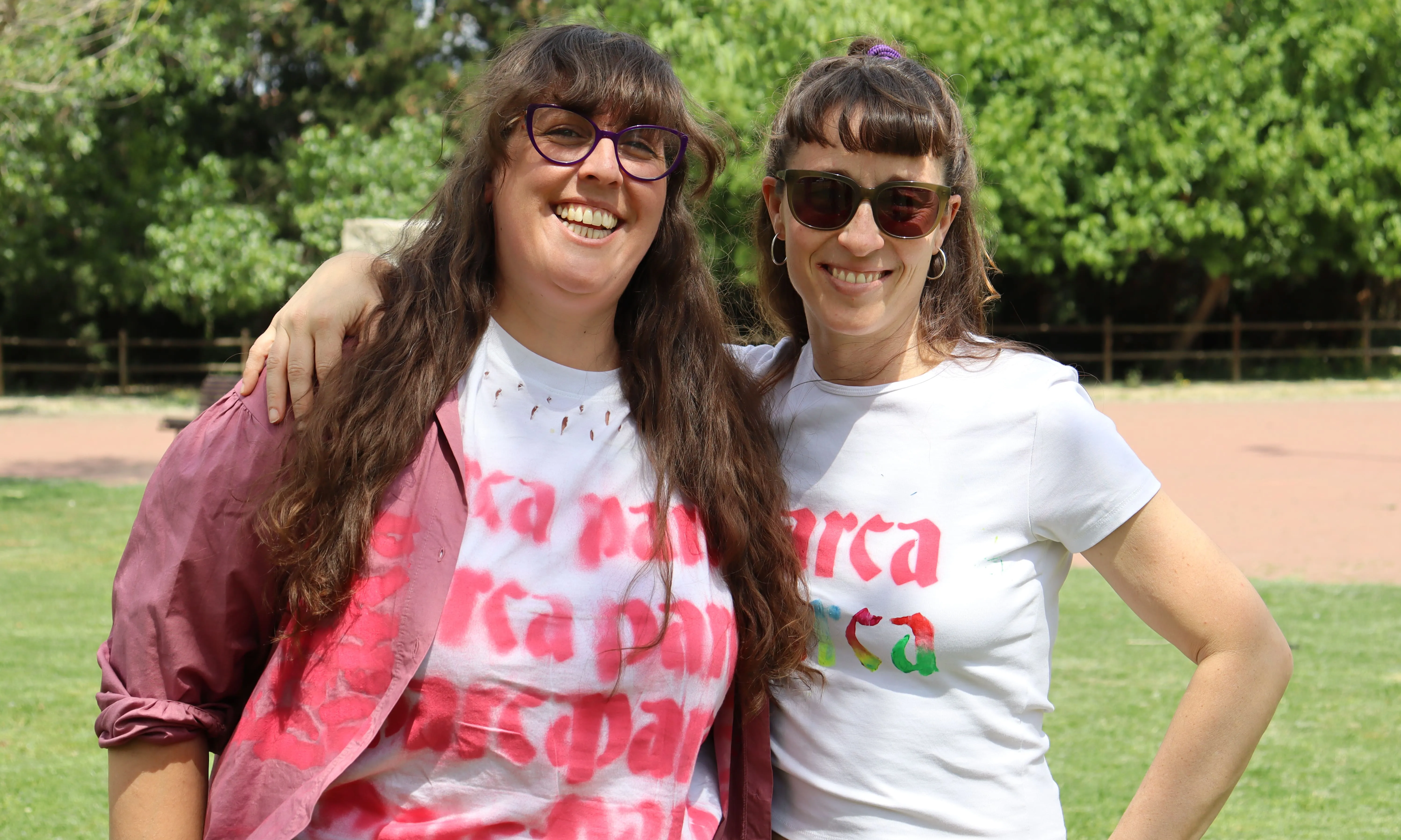 Dues de les impulsores del Festival PARCA que aplegarà diferents activitats artístiques coincidint amb Tots Sants