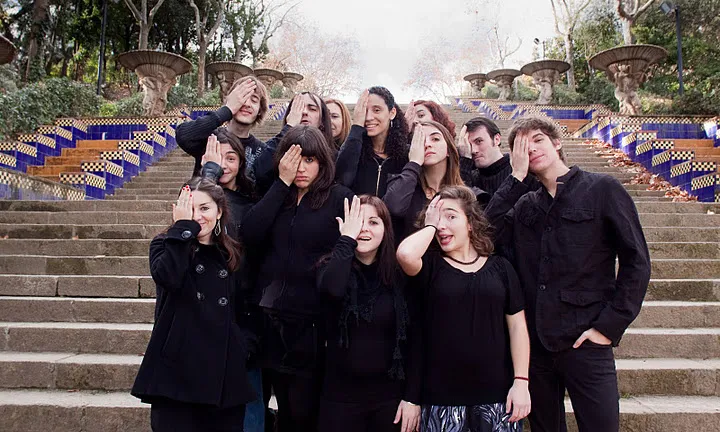 Integrants dels "Inocentes" del IUSI Teatre