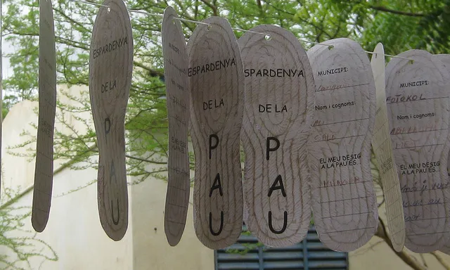 Espardenya de la Pau_Gitanes Santa Eulàlia_Flickr