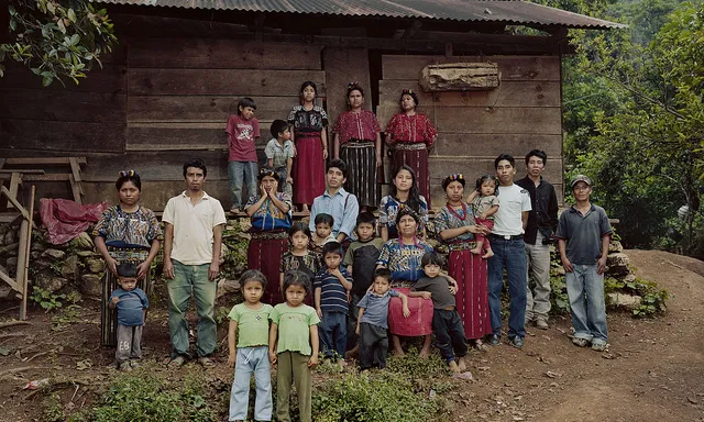 Un grup maia. Imatge CC de humanrightsfilmfestival a Flickr