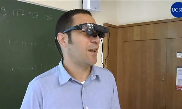 Amb aquestes ulleres els professors podran interactuar més amb els alumnes