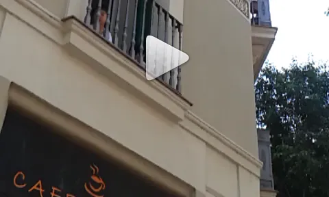 Es pot editar el vídeo, tot escurçant-lo o fer-lo més llarg.