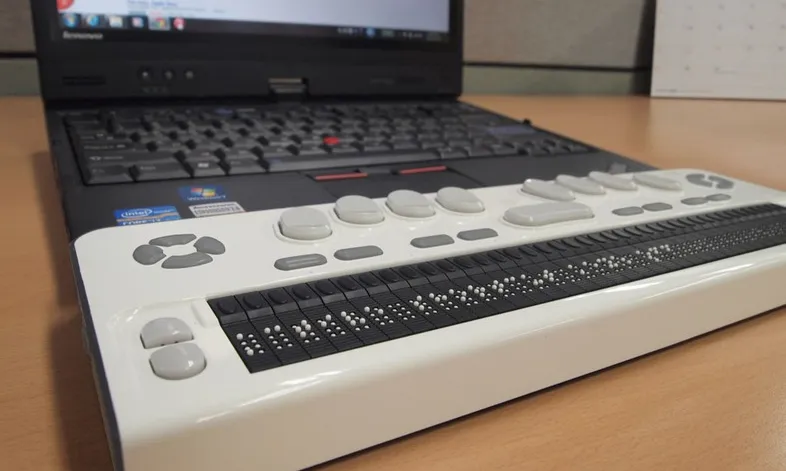 Braille EDGE 40 Display