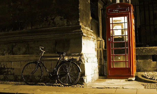 Bicicleta i telèfon_piblet_Flickr Bicicleta i telèfon_piblet_Flickr