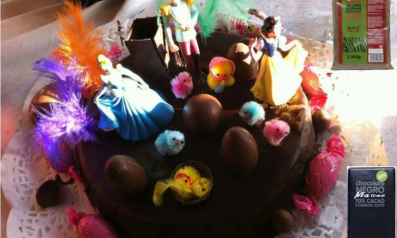 V Concurs de mones de Pasqua solidàries