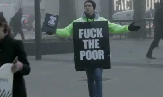Fuck the poor, una campanya de conscienciació social.