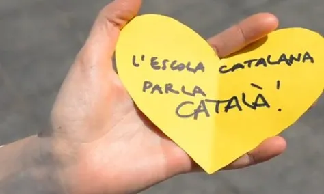 Per Sant Jordi, el català ben amunt