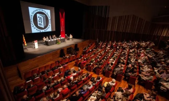 Celebració dels 20 anys de la Universitat per a gent gran d'Osona