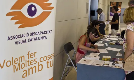 Necessiten un miler de voluntaris, t'apuntes!