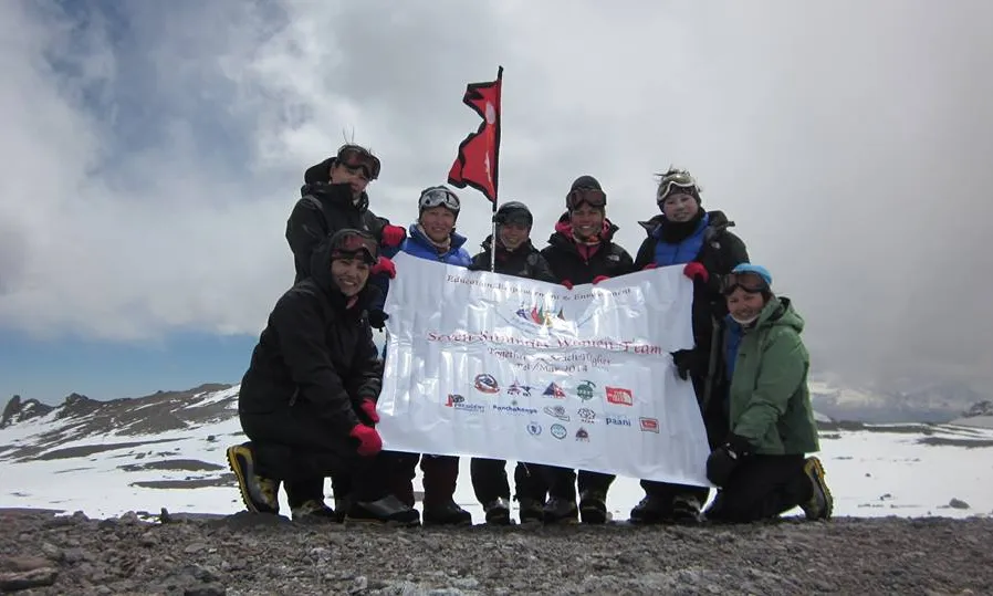Les set alpinistes de Seven Summits Women Team