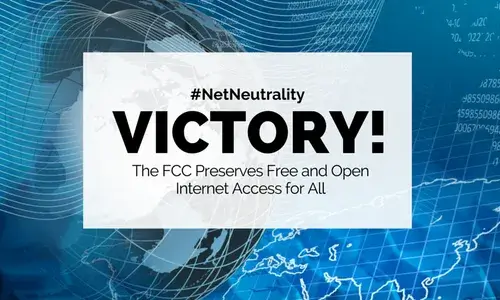 El moviment #netneutrality ha aconseguit que al s EUA es declarés Internet com a bé públic. 