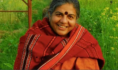 Vandana Shiva, una de les dones més conegudes vinculada als moviments ecologistes relacionats amb la agricultura i l'alimentació