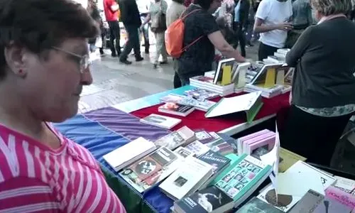 Frames del vídeo Sant Jordi LGTB