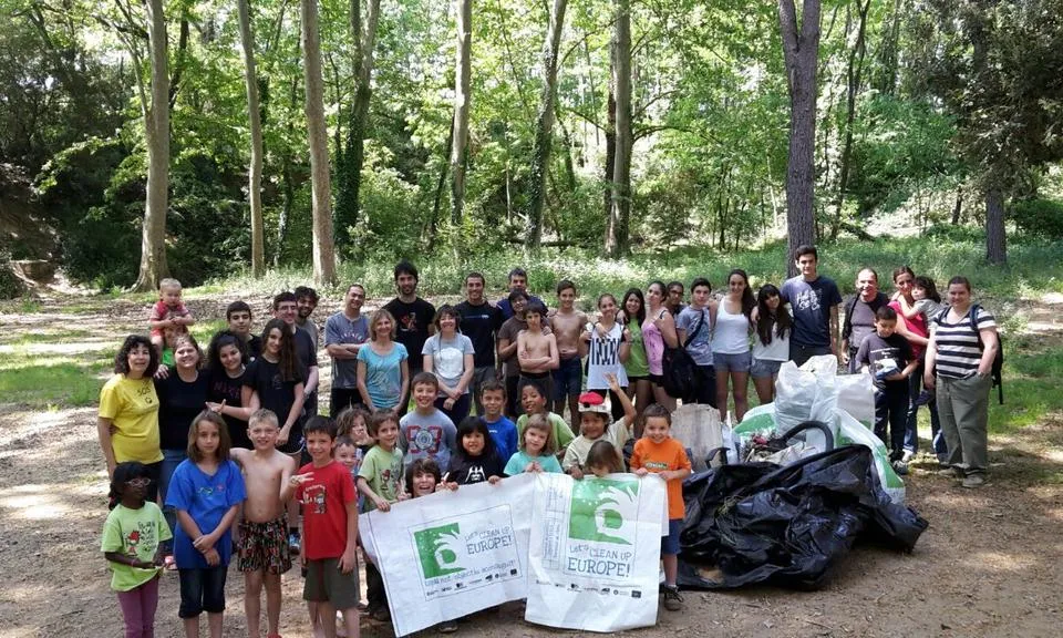 Famílies de la Tordera al Let's Clean Europe