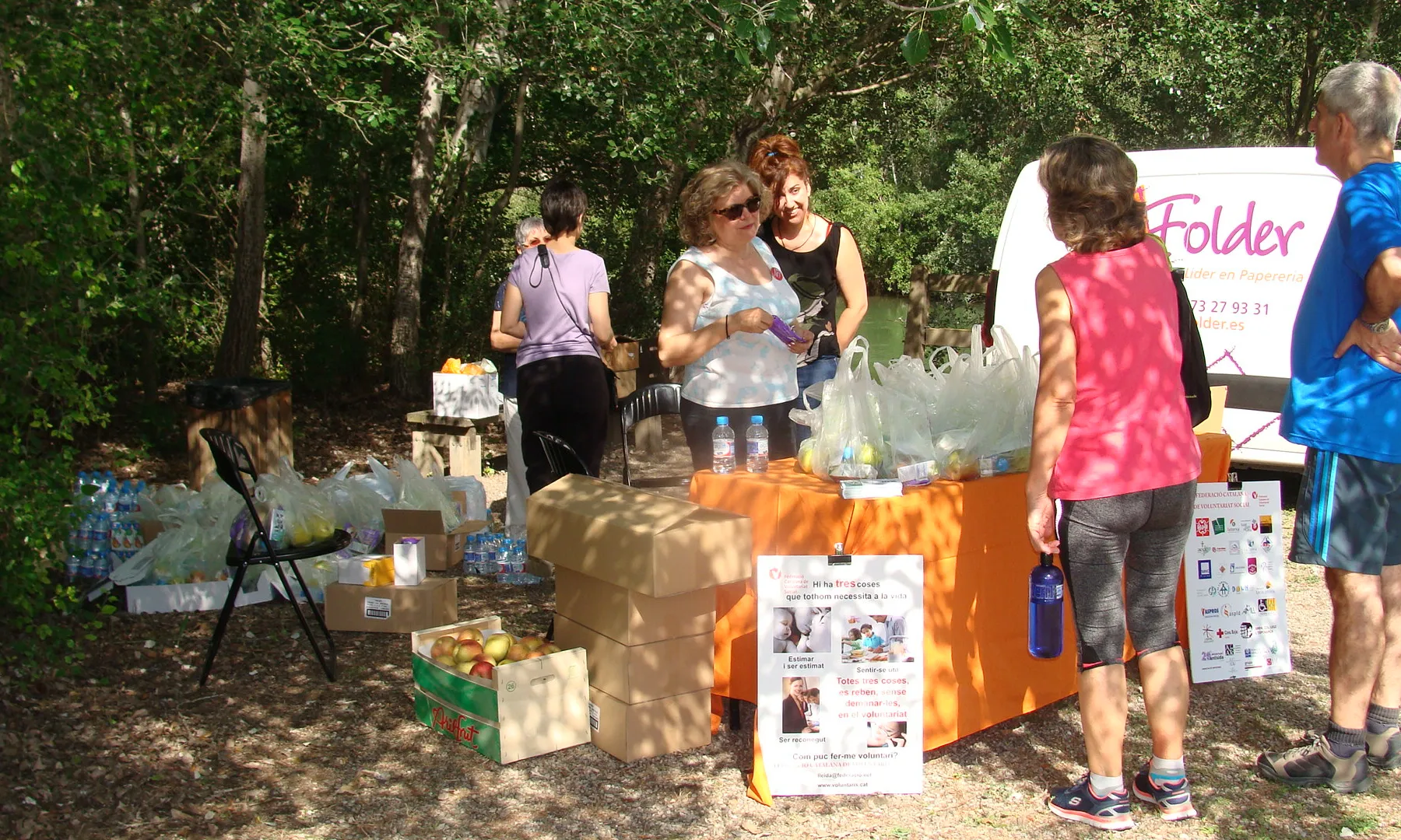 Imatge del final de la caminada 2014 (Font: Voluntaris.cat)