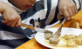 L'Ajuntament de Barcelona amplia recursos per garantir la cobertura alimentària d'infants i joves