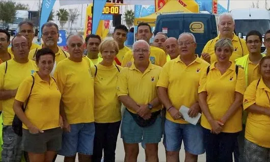 Alguns voluntaris i voluntàries de Badalona