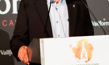 El president de l'entitat en un sopar solidari de lluita contra el càncer