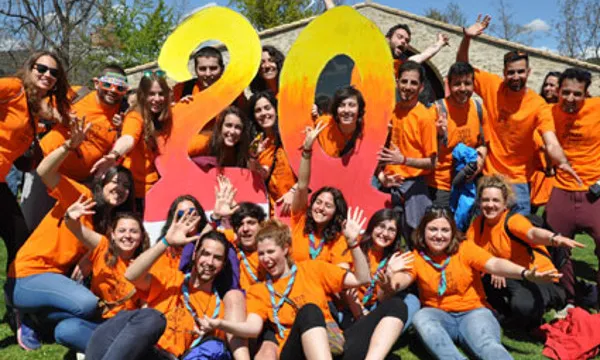 Celebració dels 20 anys de la Federació Catalana de l'Esplai. Font: Federació Catalana de l'Esplai