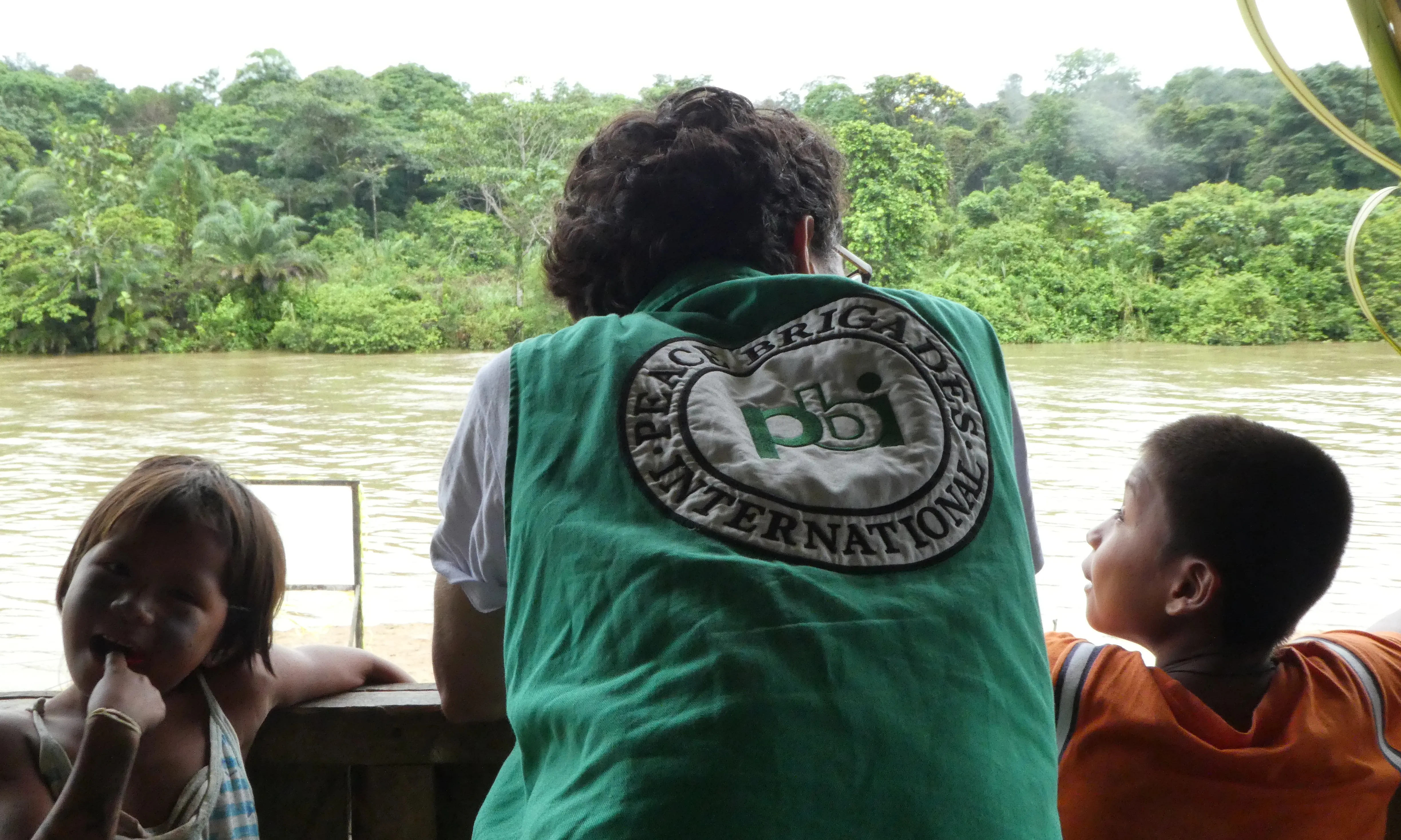 Fernando M. Berdón, d'esquenes. Font: PBI