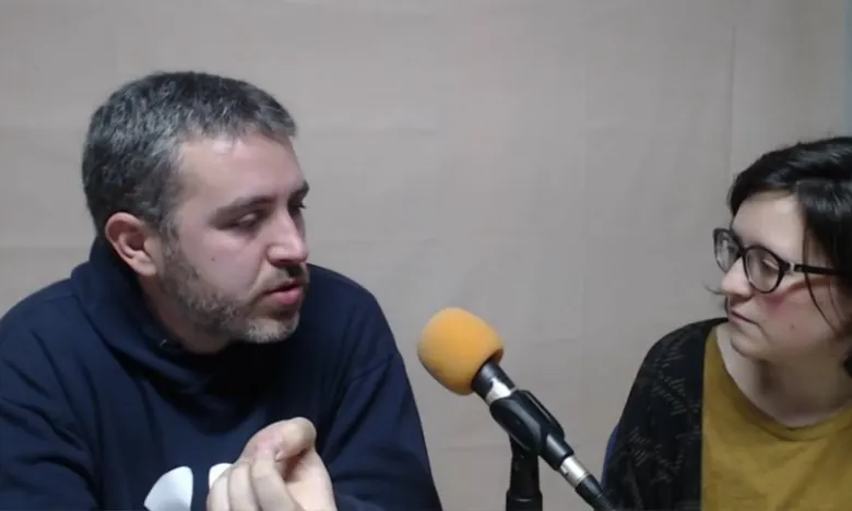 Francesc Bassas i Eneida Iturbe, al tercer webinar de xarxanet.org. Font: Canal de Youtube de xarxanet.org