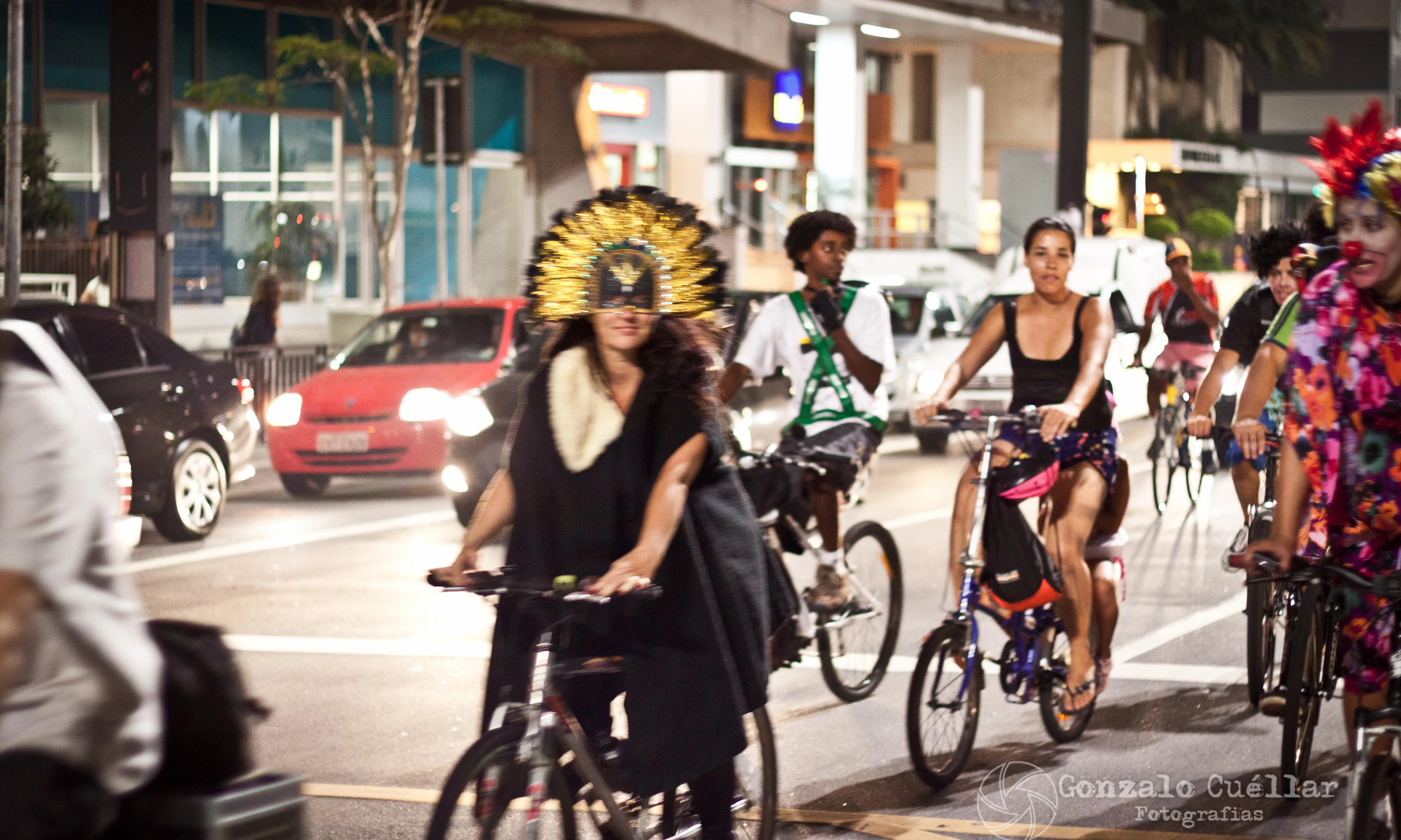 Les caminades i les bicicletades cap a concerts aporten valor afegit a les festes 