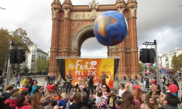 Festa del joc i el lleure en català