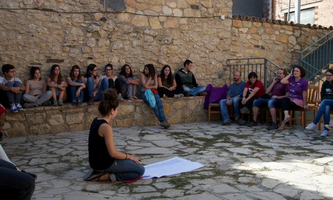 Voluntariat del Servei Civil Internacional de Catalunya.
