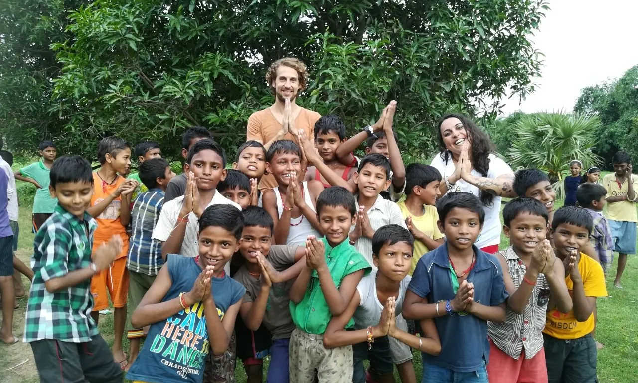 Voluntari en un projecte a Jaipur (Índia)