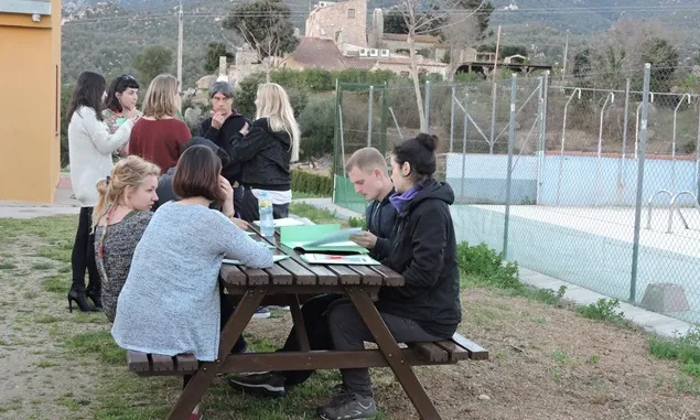 Participants d'un camp d'estudi internacional