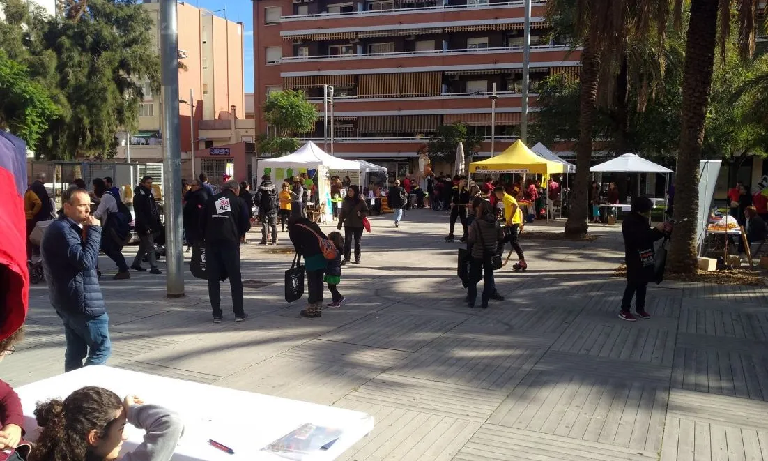 Entitats del CAB en una fira a La Sagrera