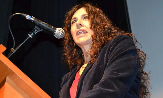 La periodista i cantautora Clara Sánchez-Castro serà la conductora de l'acte.