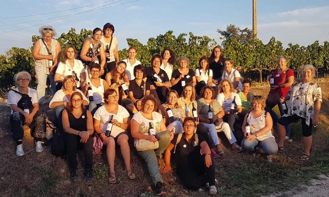 L'associació reuneix dones dedicades a la pagesia, la ramaderia i la pesca a Catalunya