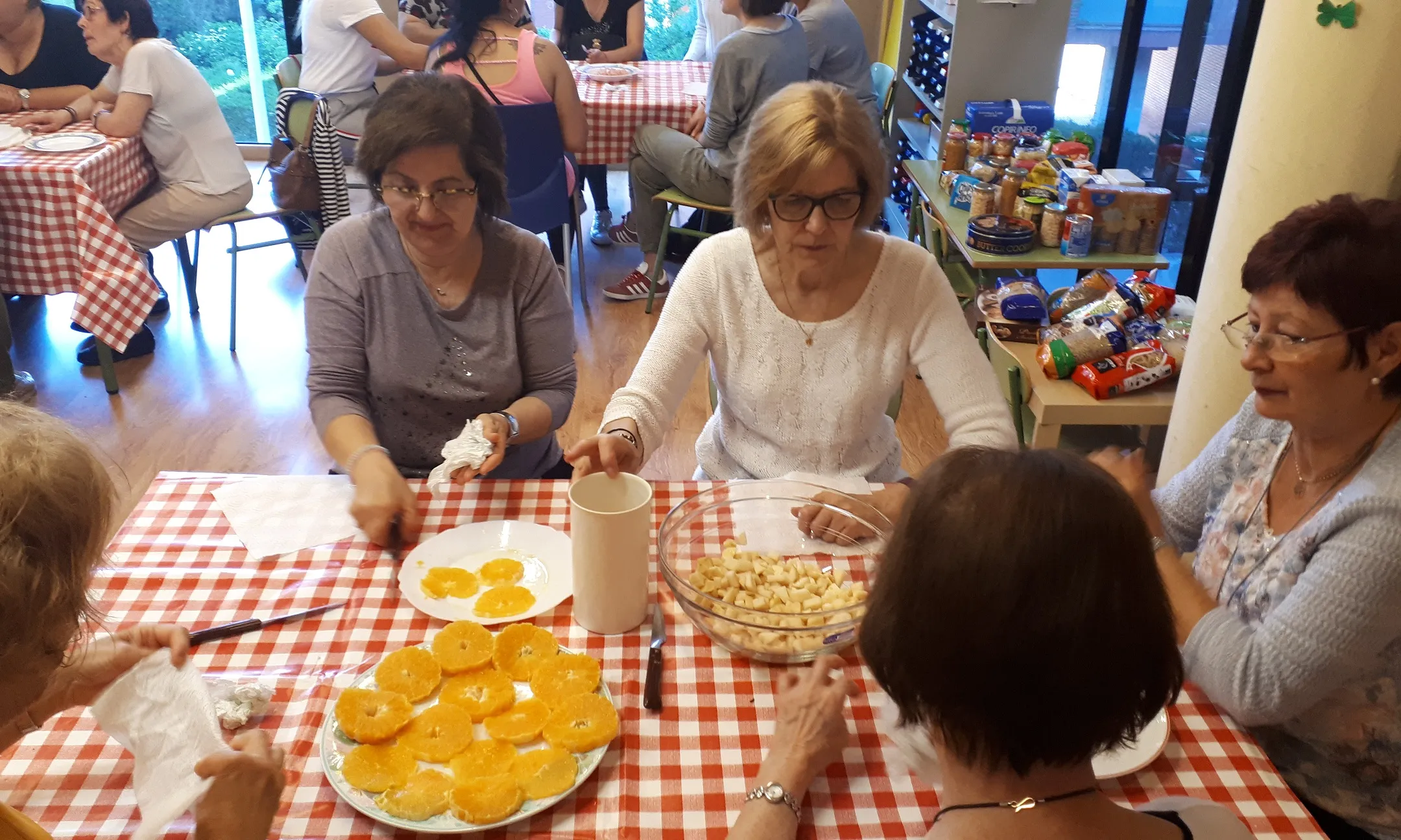 Tallers centres cívics malbaratament aliments