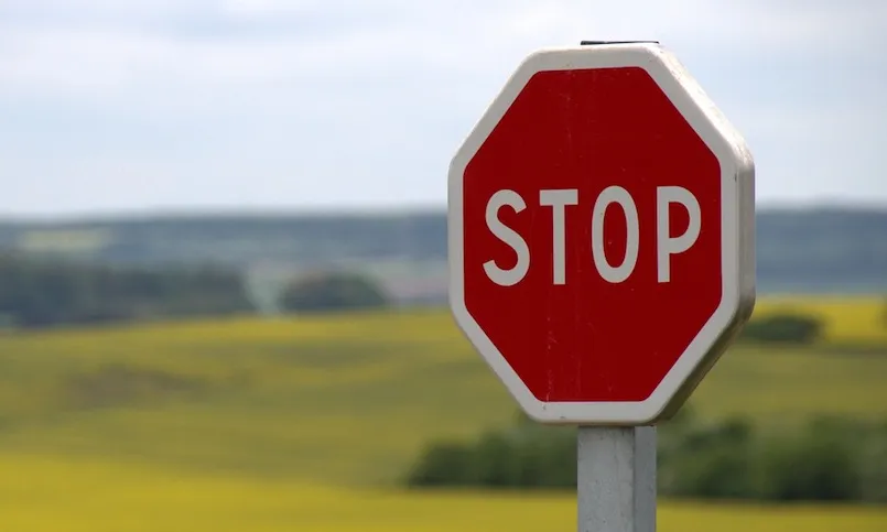STOP