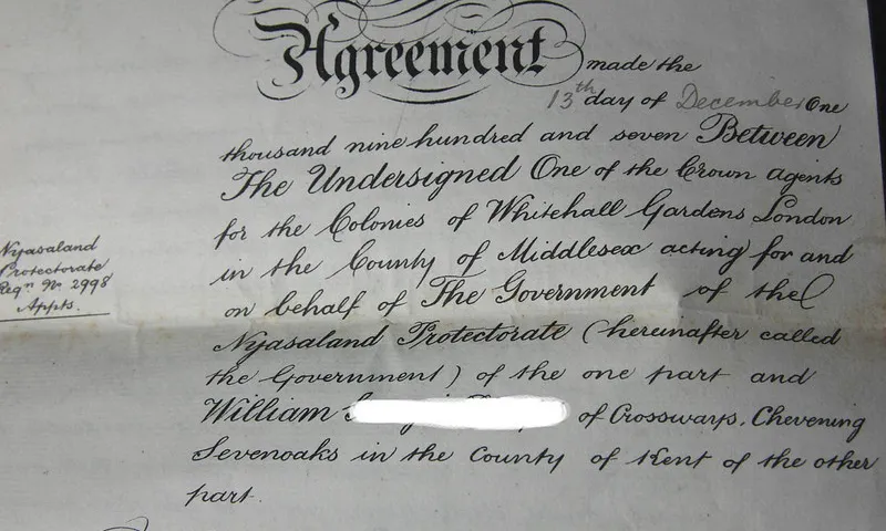 Fotografia d'uns acords. Imatge de Strawbryb. Llicència d'ús CC BY-NC-ND 2.0