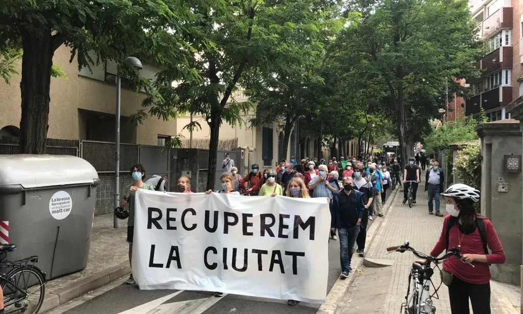 Front social en oposició a l'intent de Pacte municipal per Barcelona.