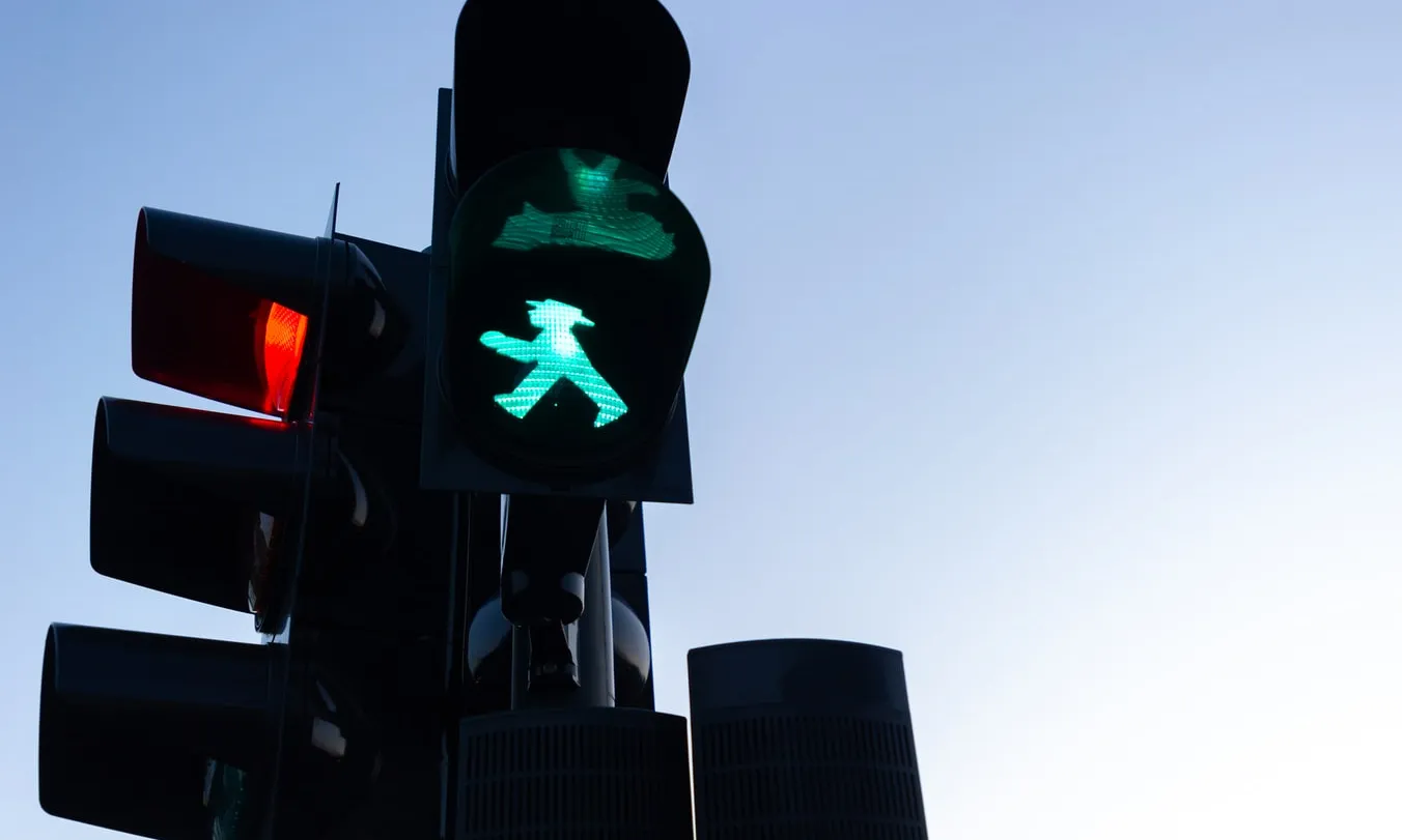 La nova llei dona un pas més enllà i suposa una oportunitat per donar resposta a les reivindicacions de les entitats del tercer sector. Font: Unsplash.