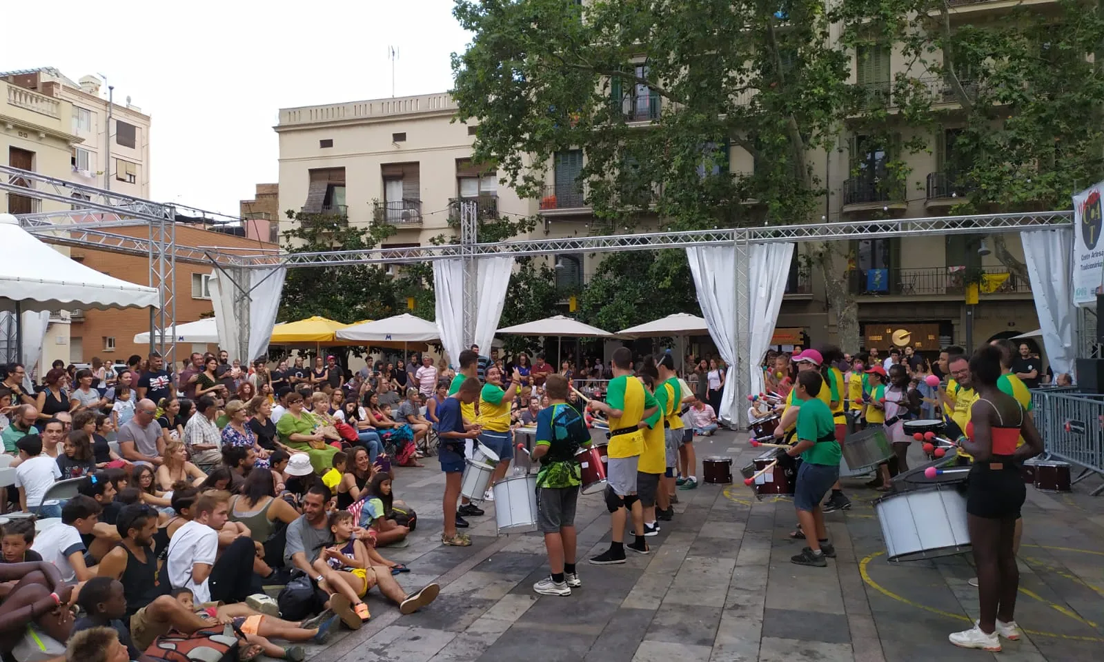 Actuació a les festes de Gràcia