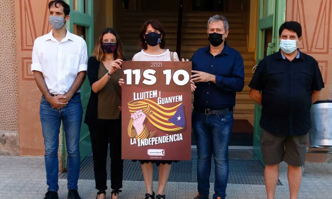 'Lluitem i guanyem la independència' és el lema de la Diada de l'Onze de Setembre d'enguay.